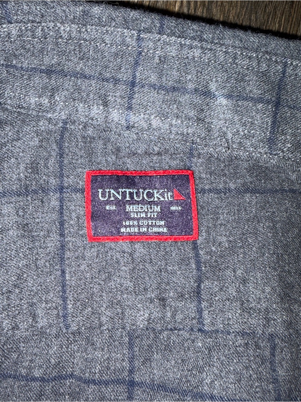 Untuckit Men’s Grey Causal Windowpane Long Sleeve Button Down Shirt Size Med - Picture 2 of 7